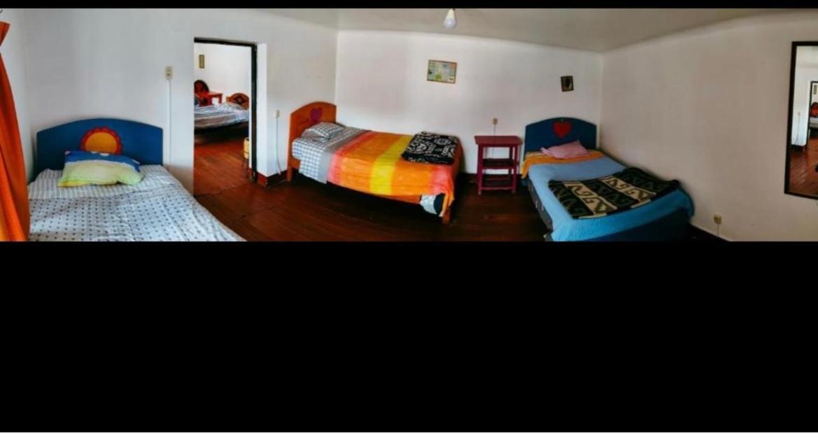 Hostel Rivendell クスコ エクステリア 写真